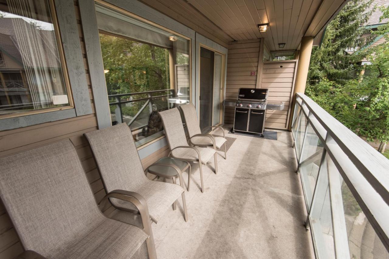 Valhalla Vacations At Whistler Eksteriør bilde