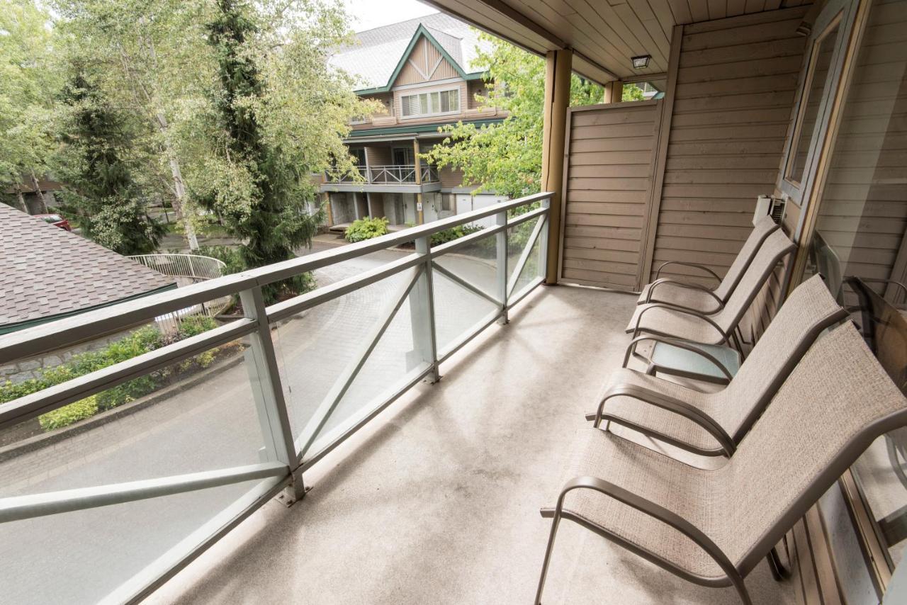 Valhalla Vacations At Whistler Eksteriør bilde
