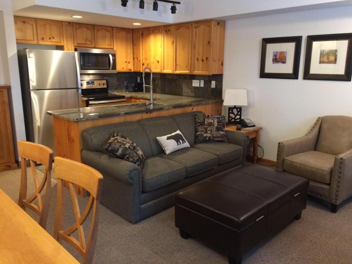 Valhalla Vacations At Whistler Eksteriør bilde