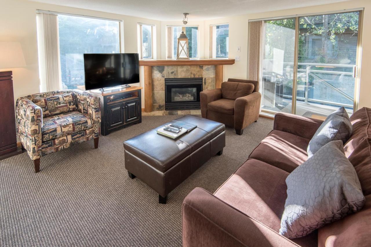 Valhalla Vacations At Whistler Eksteriør bilde