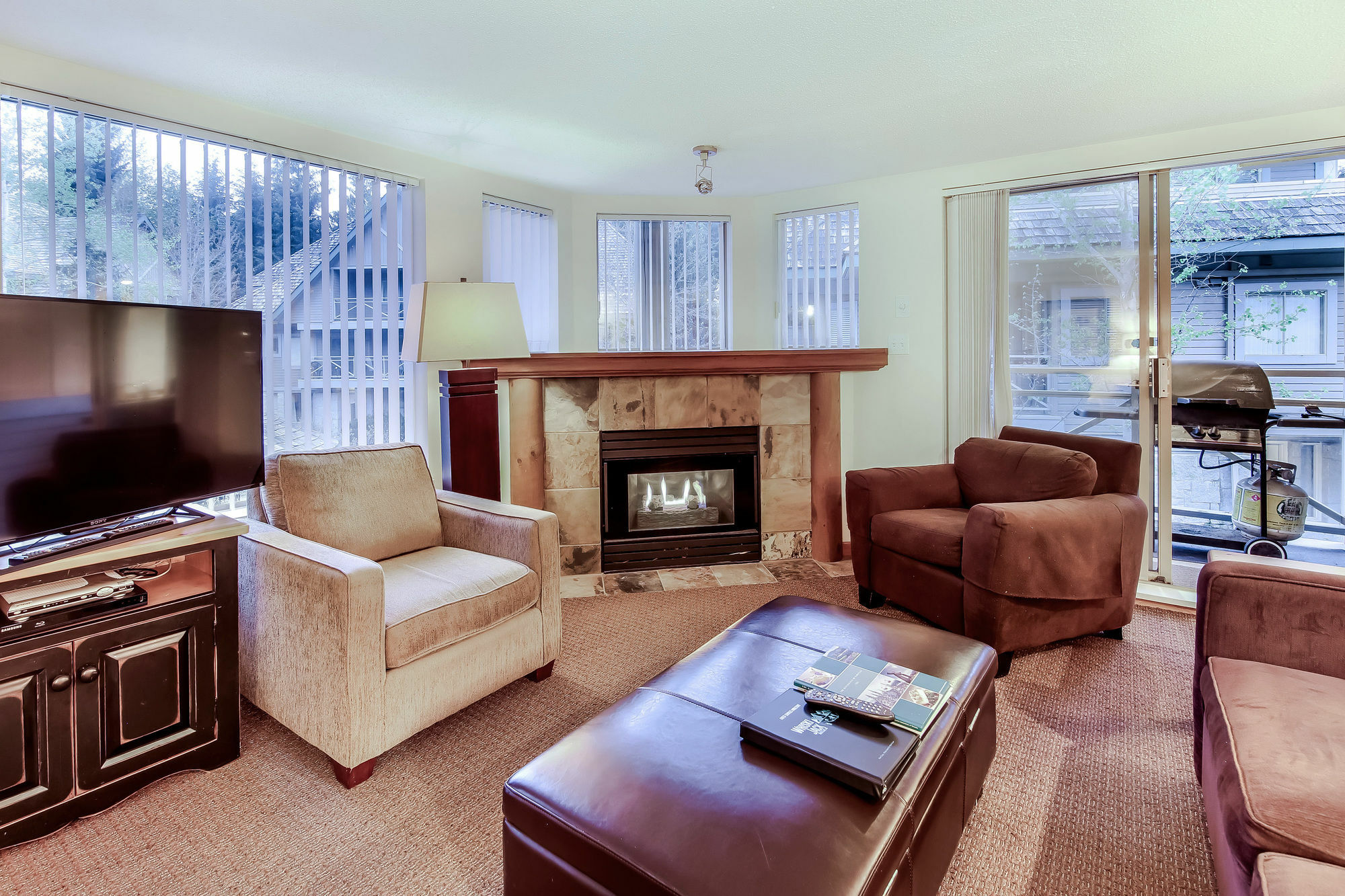 Valhalla Vacations At Whistler Eksteriør bilde