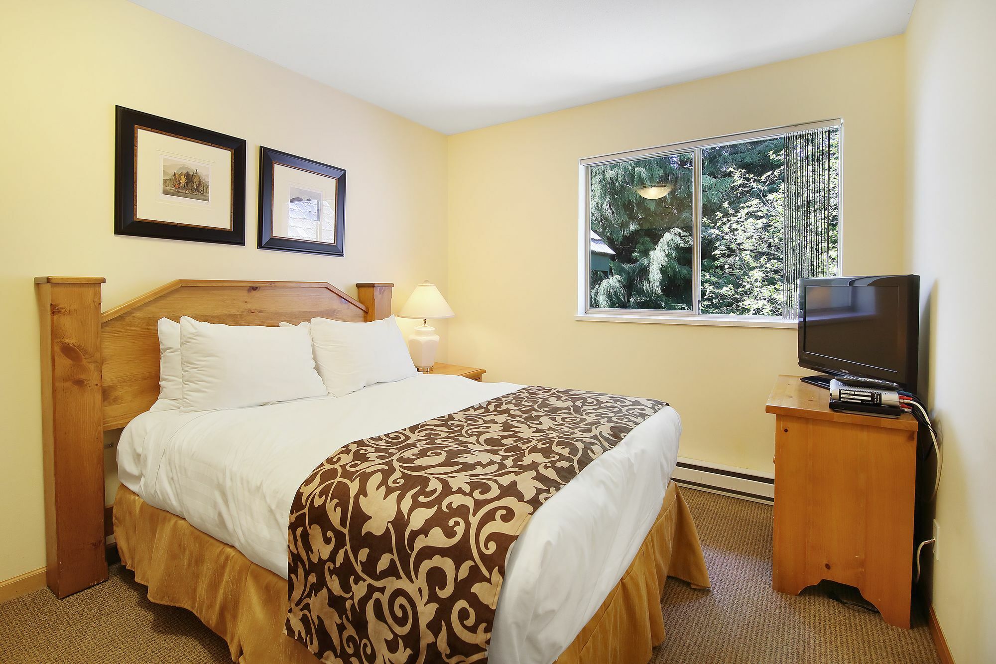 Valhalla Vacations At Whistler Eksteriør bilde